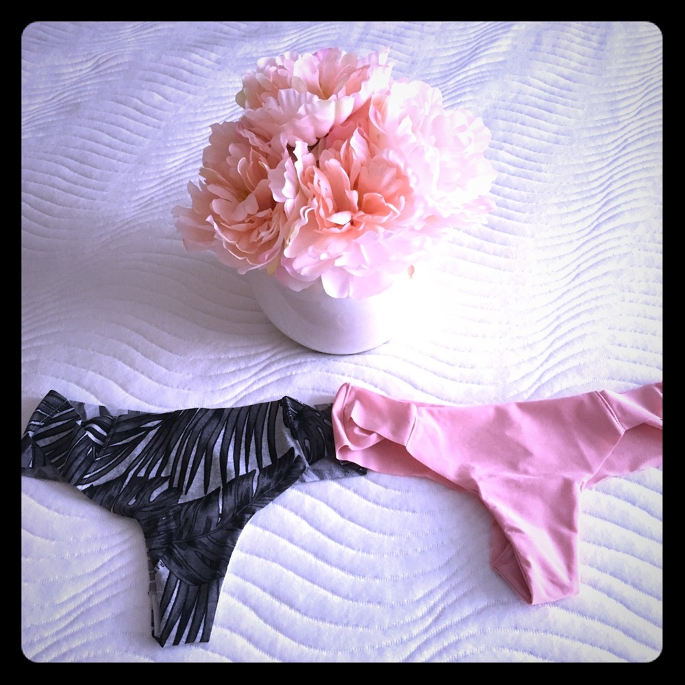 PINK No Show Thongs